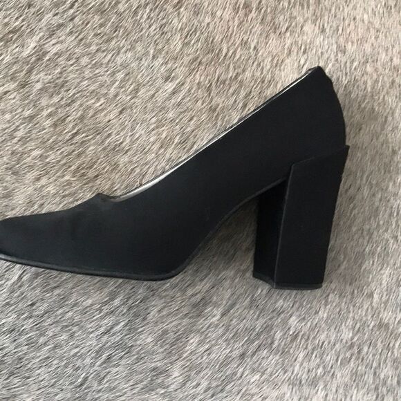 Black Satin square toe Kenneth Cole heels - Picture 3 of 9